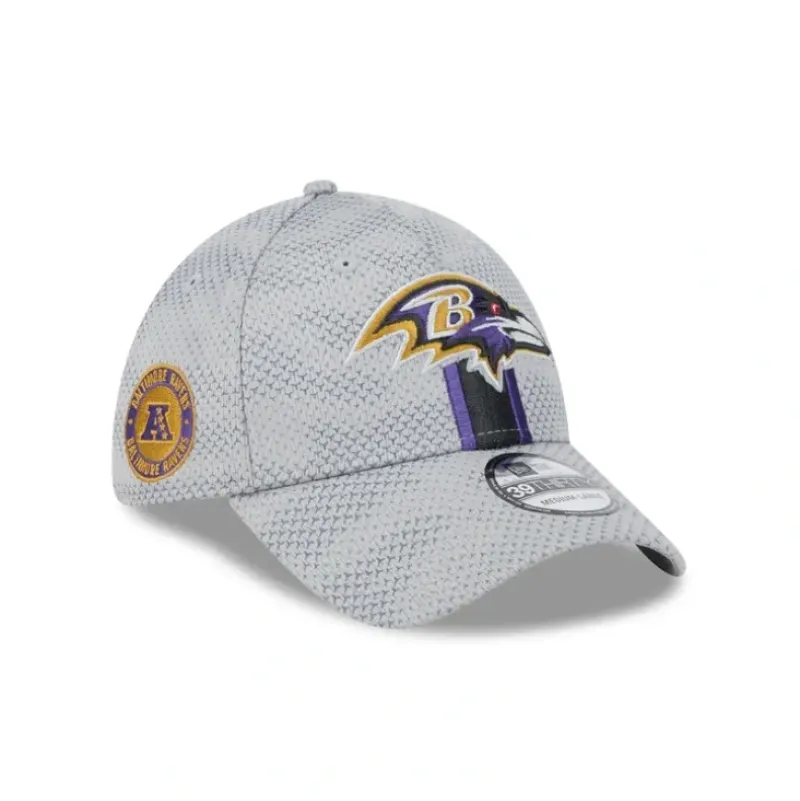 Discount Baltimore Ravens 2024 Sideline Gray 39THIRTY Stretch Fit Hat - KTGCaps - Baseball caps for various teams, purchased online at a discount Caps