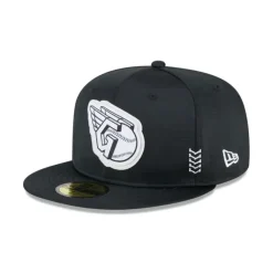 Discount Cleveland Guardians Logo Pin Retro Crown 59FIFTY Fitted Hat - KTGCaps - Baseball caps for various teams, purchased online at a discount Caps
