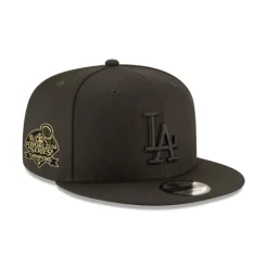 Best Los Angeles Dodgers World Series Champions Black on Black 9FIFTY Snapb - KTGCaps - Baseball caps for various teams, purchased online at a discount