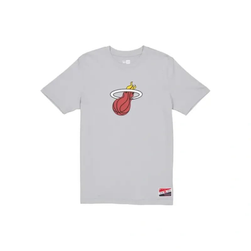 Discount Miami Heat Throwback TShirt - KTGCaps - Baseball caps for various teams, purchased online at a discount