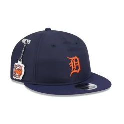 Discount Miami Marlins City Connect Pom Knit Hat - KTGCaps - Baseball caps for various teams, purchased online at a discount Caps