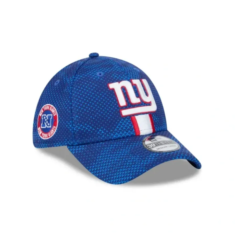 Discount New York Giants 2024 Sideline 39THIRTY Stretch Fit Hat - KTGCaps - Baseball caps for various teams, purchased online at a discount