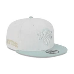 Store New York Knicks Minty Breeze Logo Select 9FIFTY Snapback Hat - KTGCaps - Baseball caps for various teams, purchased online at a discount