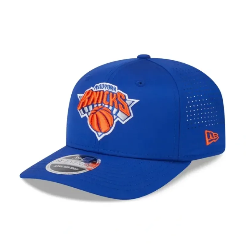 Flash Sale New York Knicks Perform 9SEVENTY StretchSnap Hat - KTGCaps - Baseball caps for various teams, purchased online at a discount