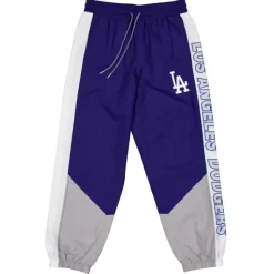 Flash Sale New York Yankees Logo Select Pinstripe Jogger - KTGCaps - Baseball caps for various teams, purchased online at a discount