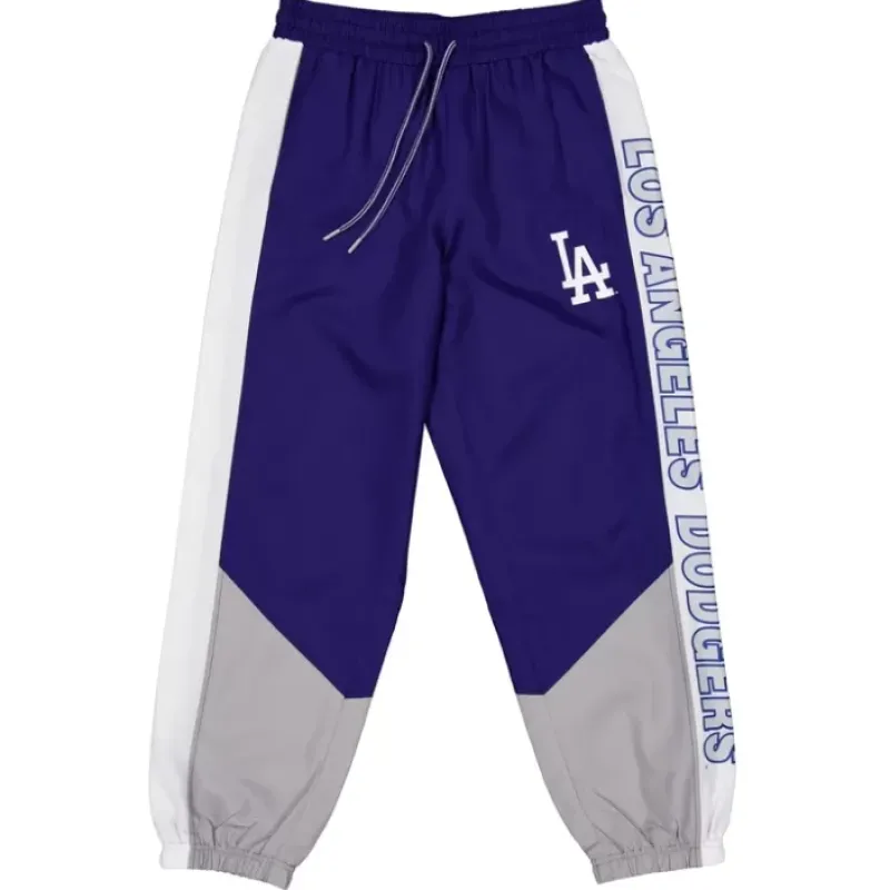 Flash Sale New York Yankees Logo Select Pinstripe Jogger - KTGCaps - Baseball caps for various teams, purchased online at a discount