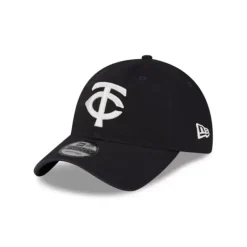 Flash Sale UFC Holiday Black 9FORTY AFrame Trucker Hat - KTGCaps - Baseball caps for various teams, purchased online at a discount